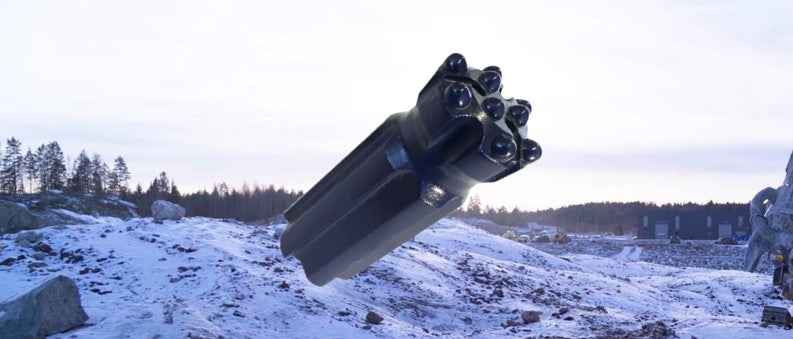 "BLÅKRONA" - Mer enn 30 år på markedet