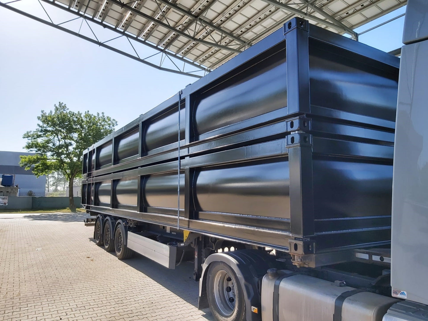 BellyTanks - Specialtillverkad containertank