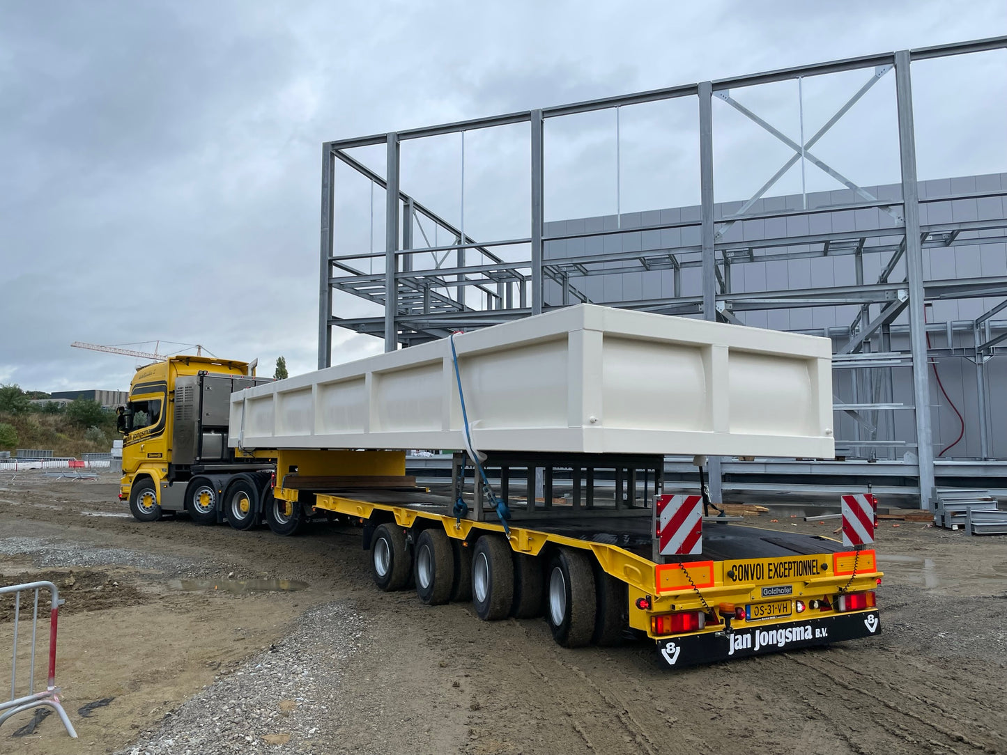 BellyTanks - Specialtillverkad containertank