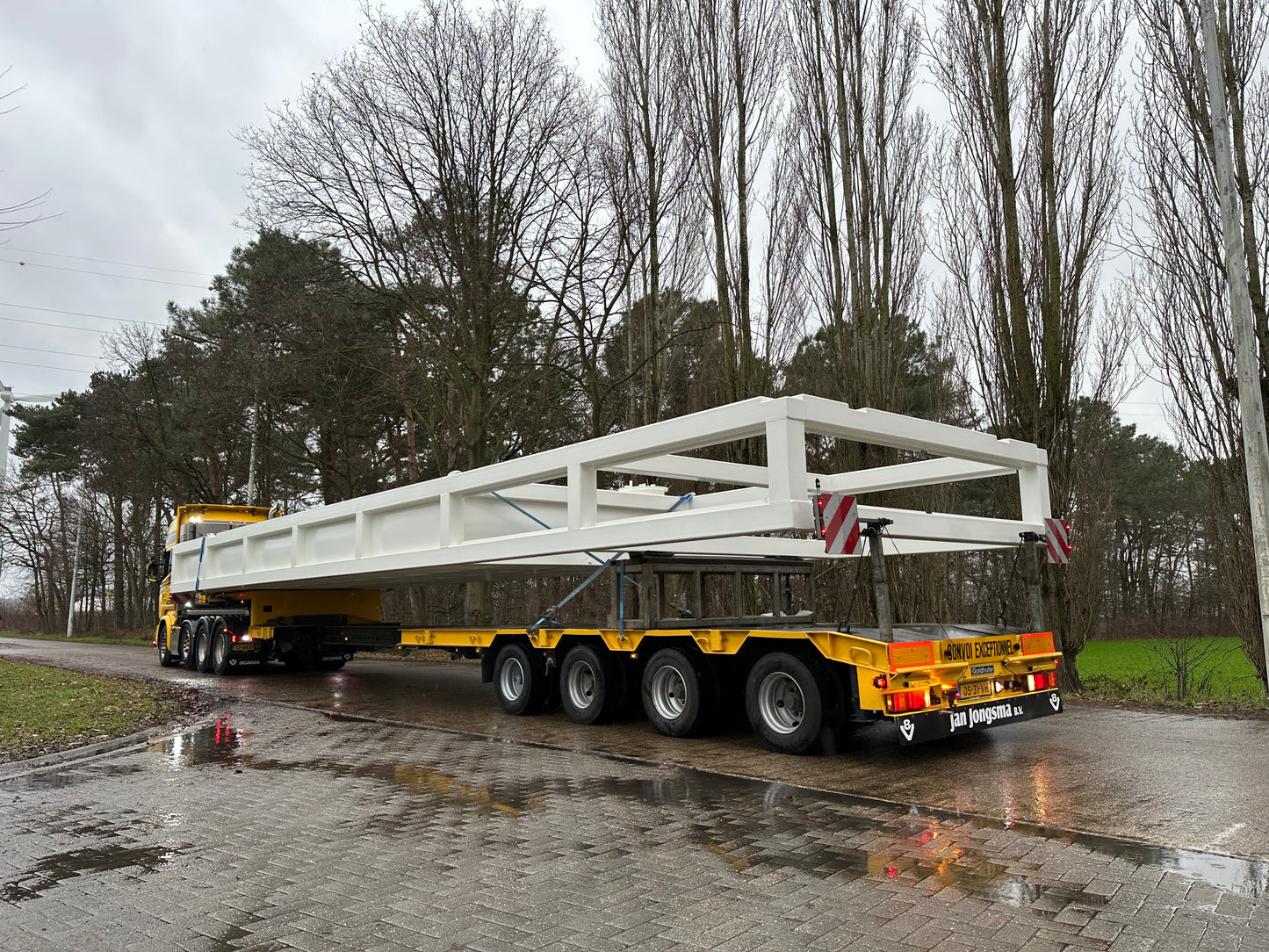 BellyTanks - Specialtillverkad containertank